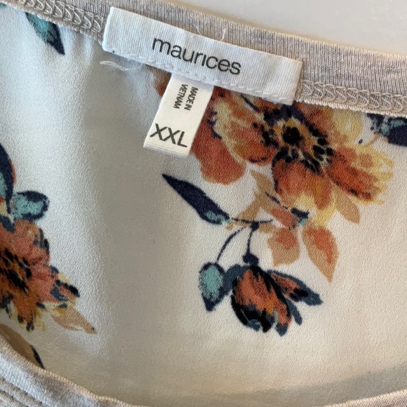 Floral tank - Picture 2 of 3